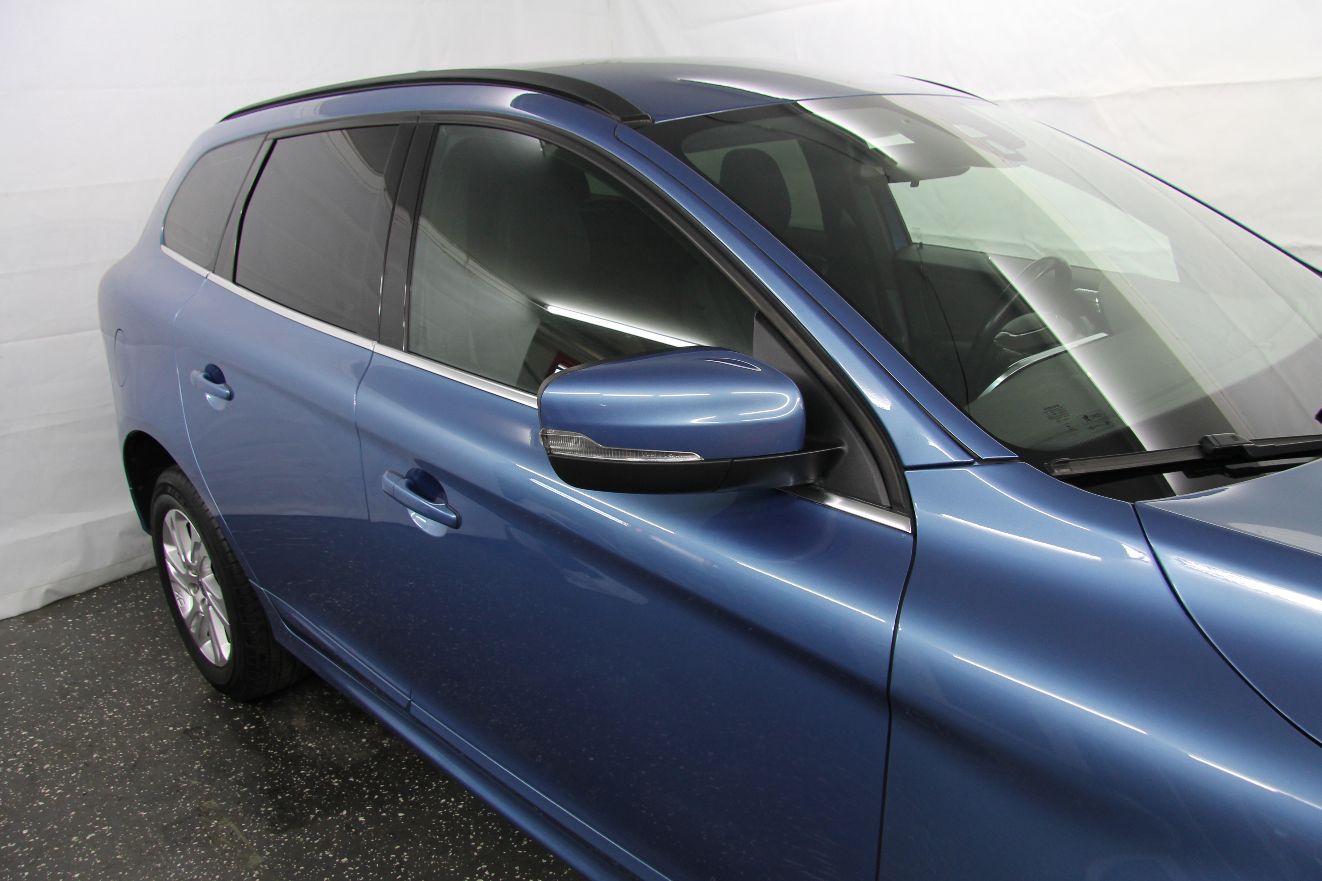 Volvo XC60 2015, bild 2/40