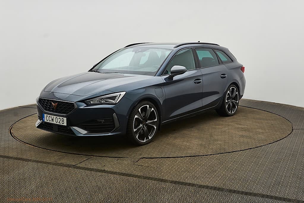 Cupra Leon SP VZ e-hybrid 245hk DSG | Värmare, Drag, Backkamera