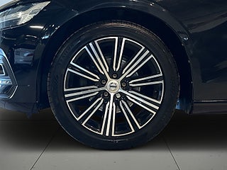 Volvo V60 D3 Inscription Drag Skinn Pvärm Kamera S/V-hjul – bild 14