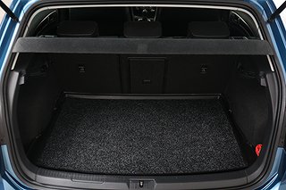 Halvkombi Volkswagen Golf 21 av 31