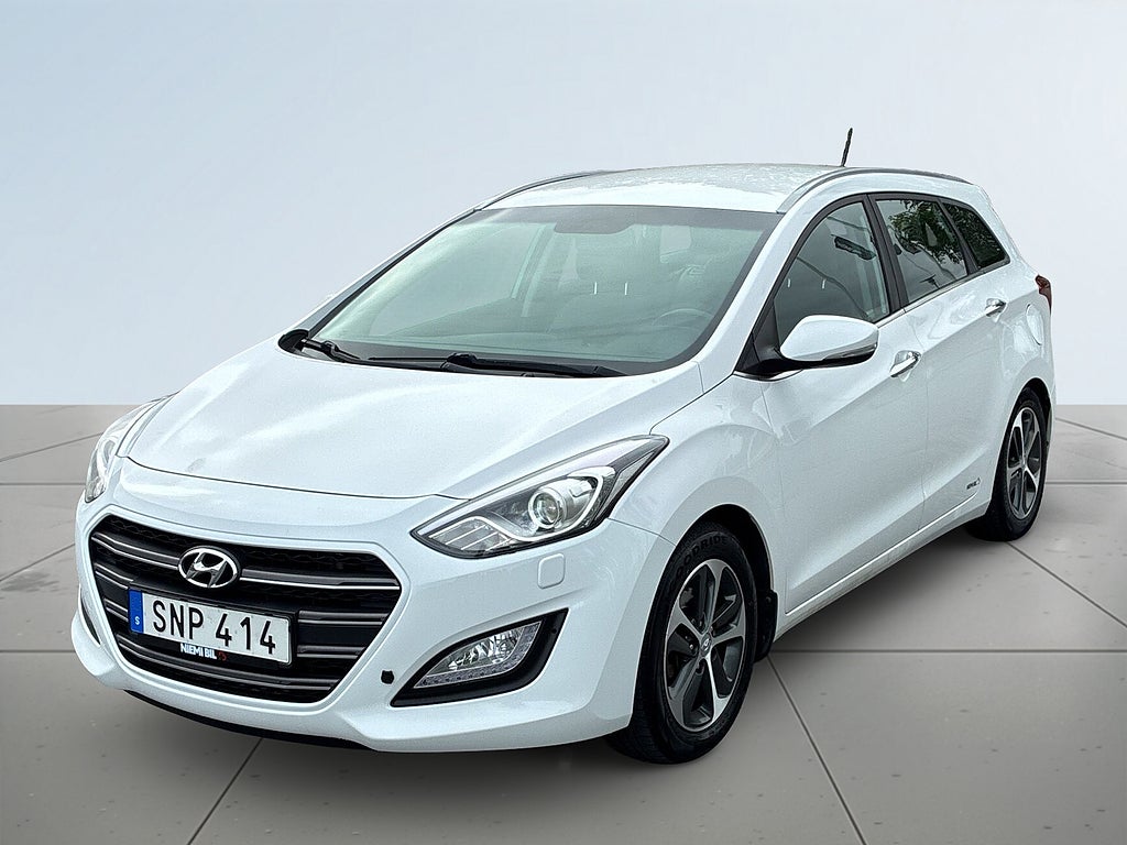 Hyundai i30 1.6 CRDi DCT Premium Darg/Navi/Kamera/Rattvärm/MoK