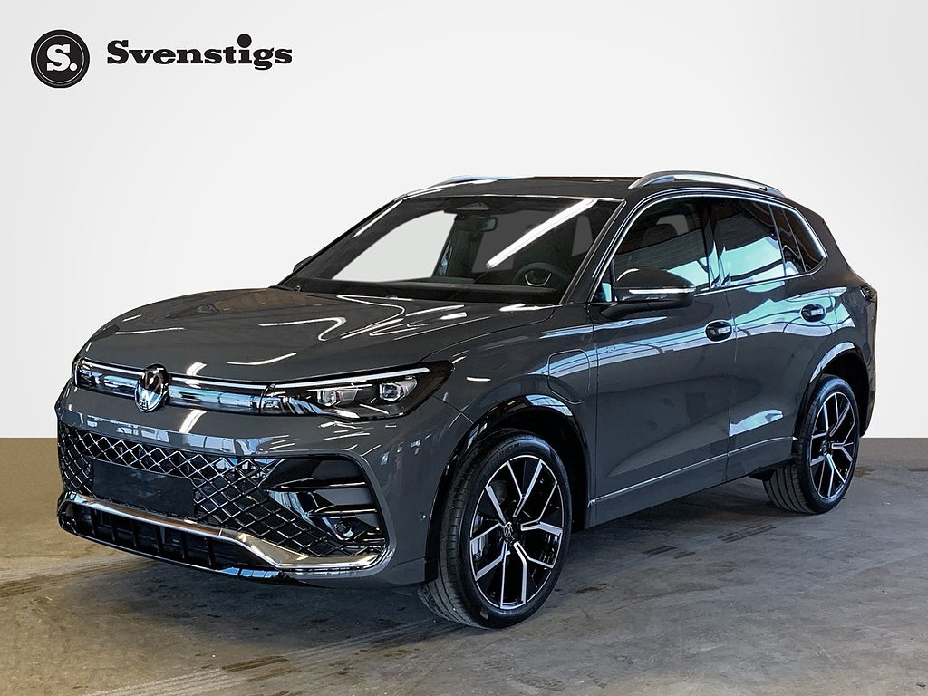 Volkswagen Tiguan R-Line SWE Edition eHybrid KAMPANJ Glastak 20" ETC