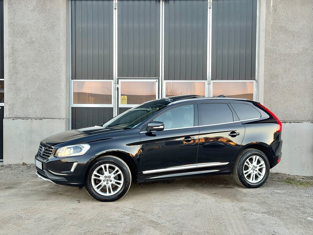 Volvo XC60 D4 AWD Summum Polestar-optimering Pano Navi Drag värm 
