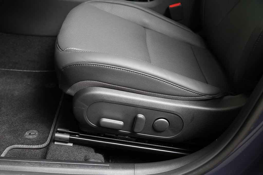 Hyundai Kona Hybrid 1.6 GDi DCT Advanced 360-kamera | Moms 2024