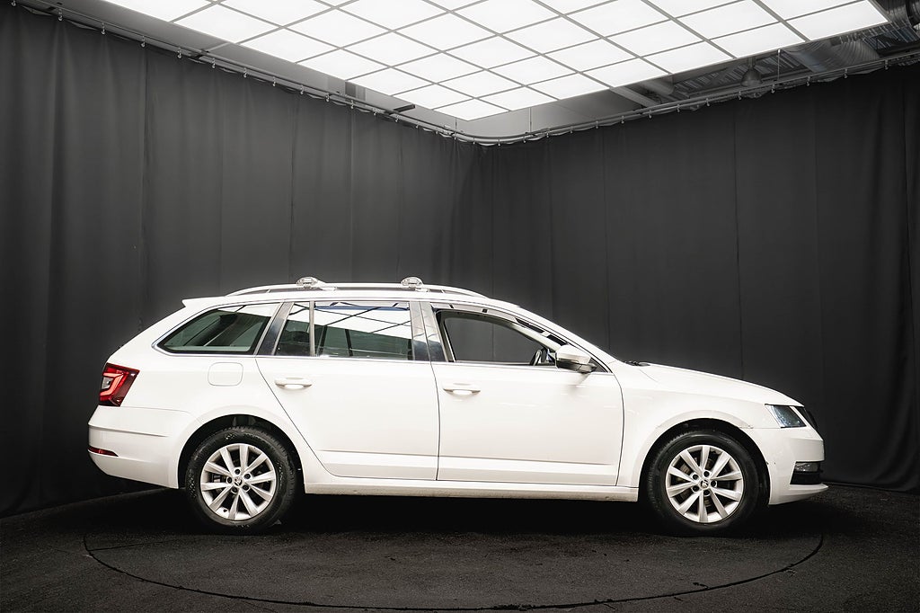 Skoda Octavia TSI B-VÄRMARE DRAG CARPLAY 2-ÄGARE