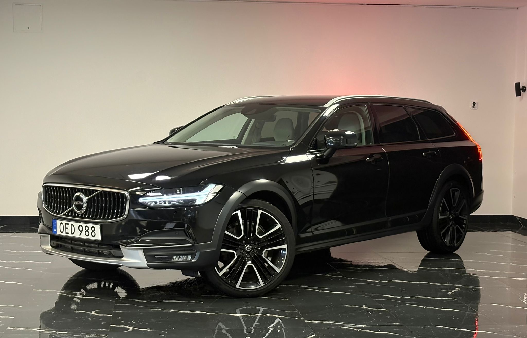 Volvo V90 Cross Country