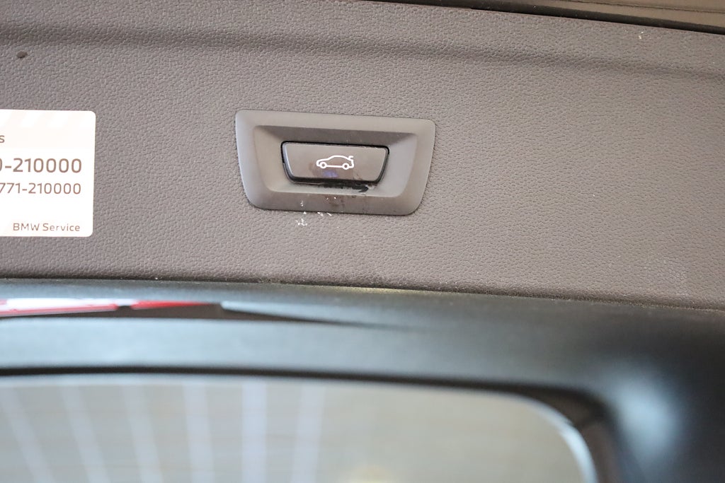 BMW iX xDrive50 Comfort Pano H&K 360° Leasbar HUD Drag 2023