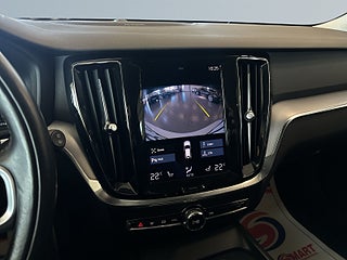 Volvo V60 Cross Country D4 AWD Momentum S&V-hjul/Kamera/Carplay/Handsfree/Dvärm