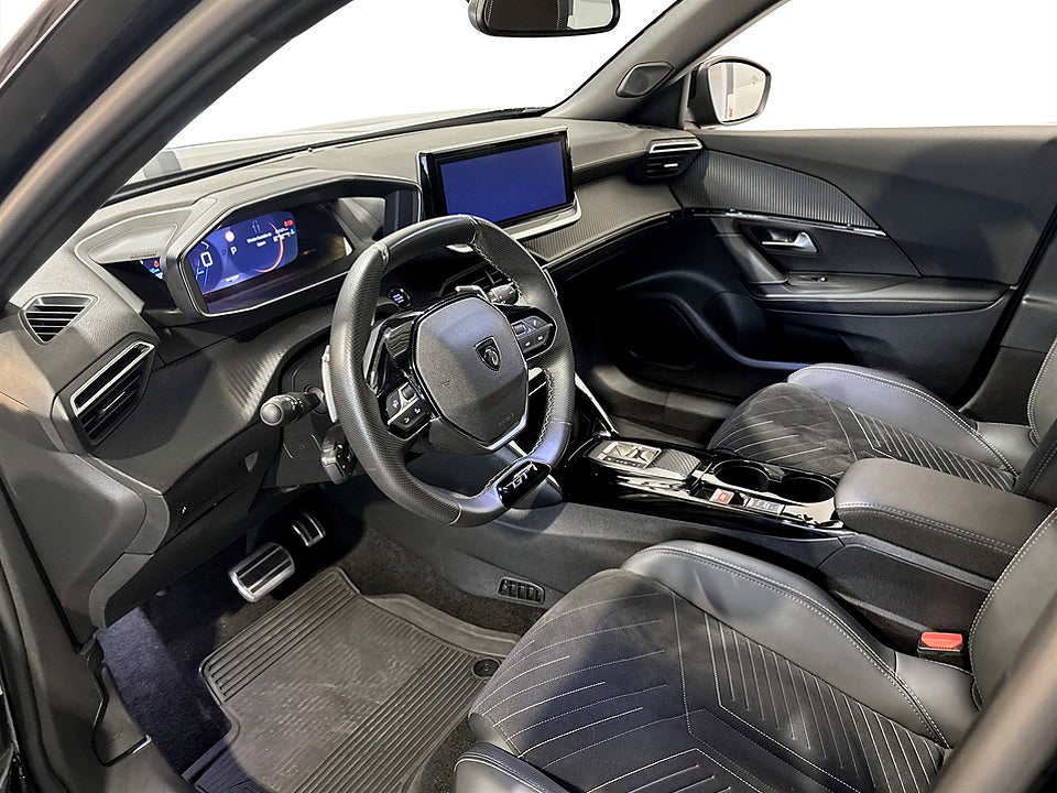 Bild på Peugeot 2008 GT Hybrid 145hk Aut B-KAMERA CARPLAY