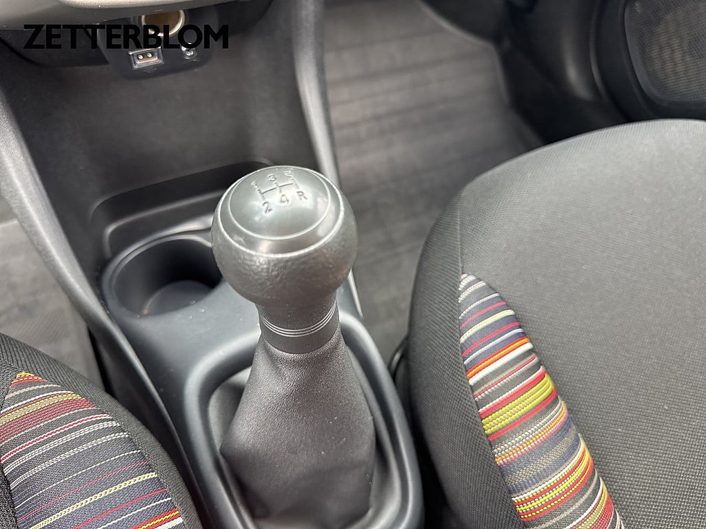 Halvkombi Citroën C1 14 av 15