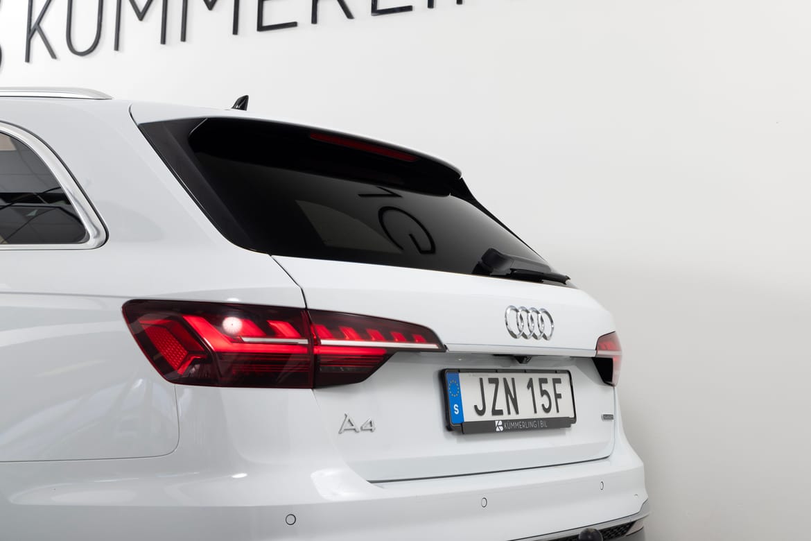 Audi A4 40 TFSI quattro S line 2023, photo 7/54