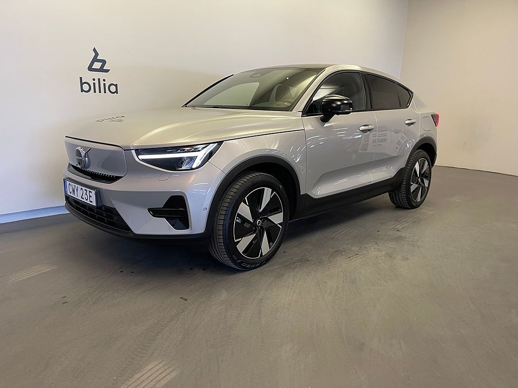 Volvo EC40 Single Motor Extended Range Core SE / Navigation / 360 kamera /