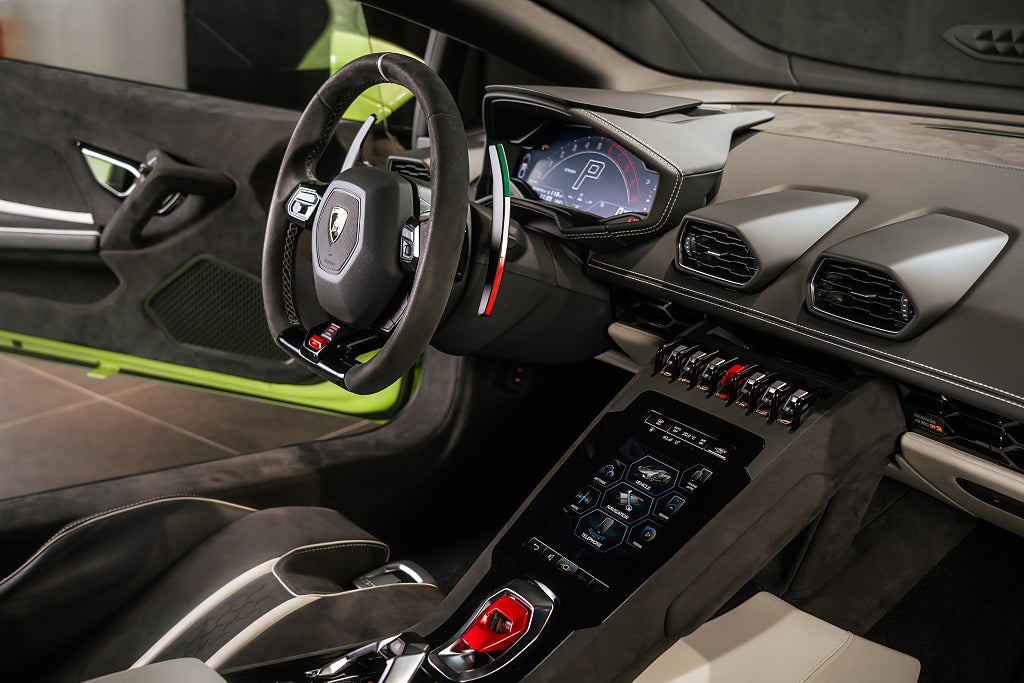 Gallery image 16 of 17