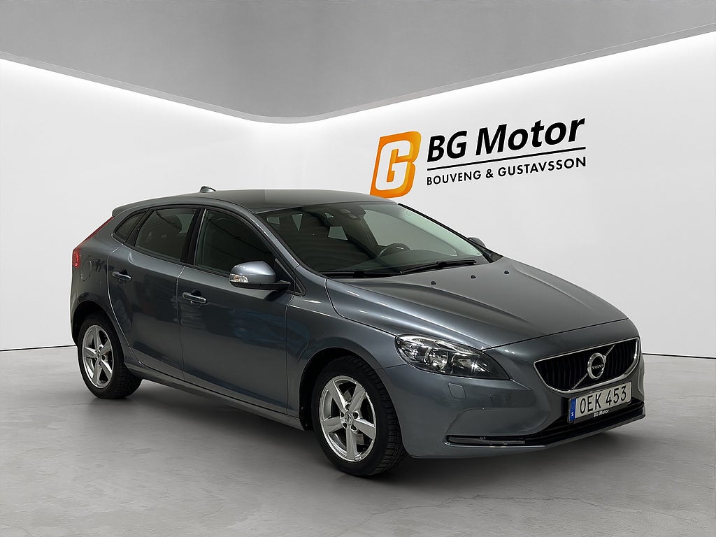 Volvo V40 T2 122HK Business Värmare/PDC/BT