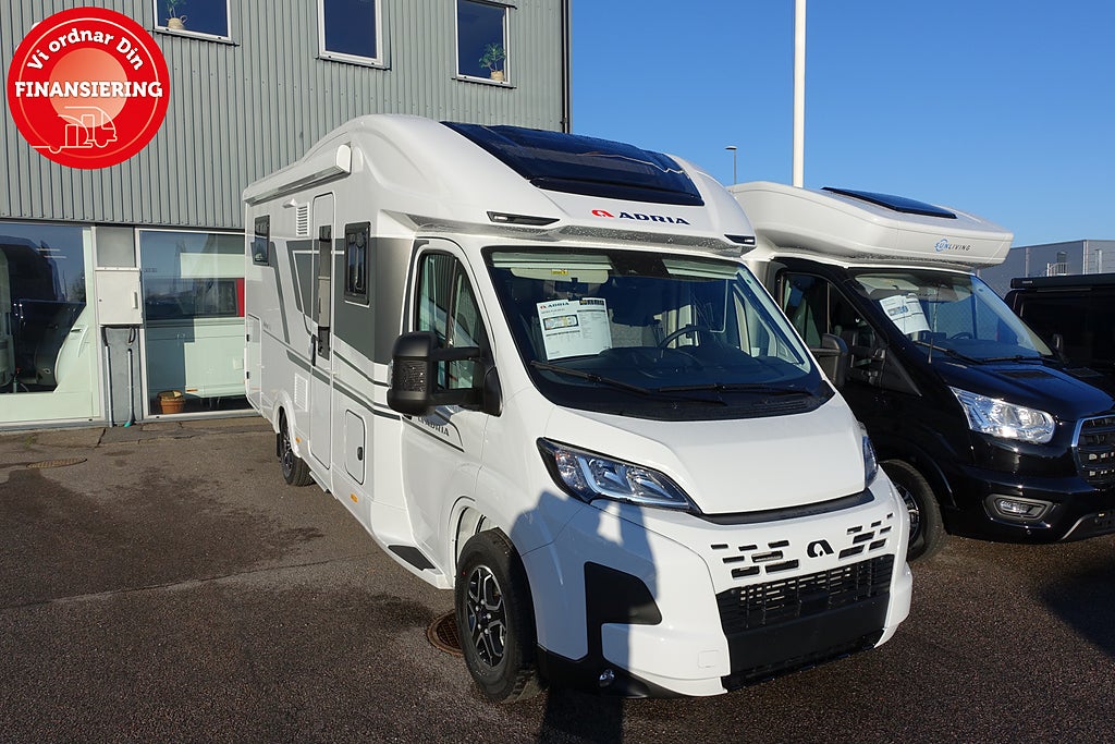 Adria Matrix Plus 670 DC