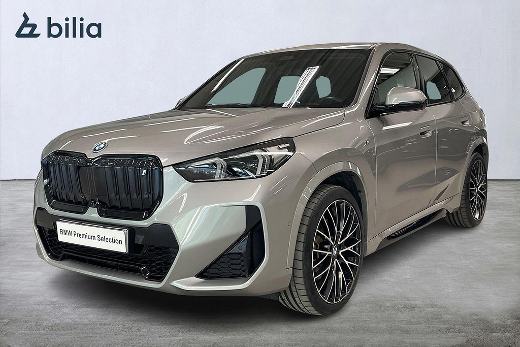 BMW iX1 xDrive 30 M-Sport | Innovation | Drag | 360 | Driving assistant