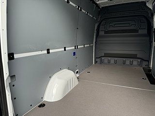 Transportbil - Skåp Mercedes-Benz Sprinter 16 av 22