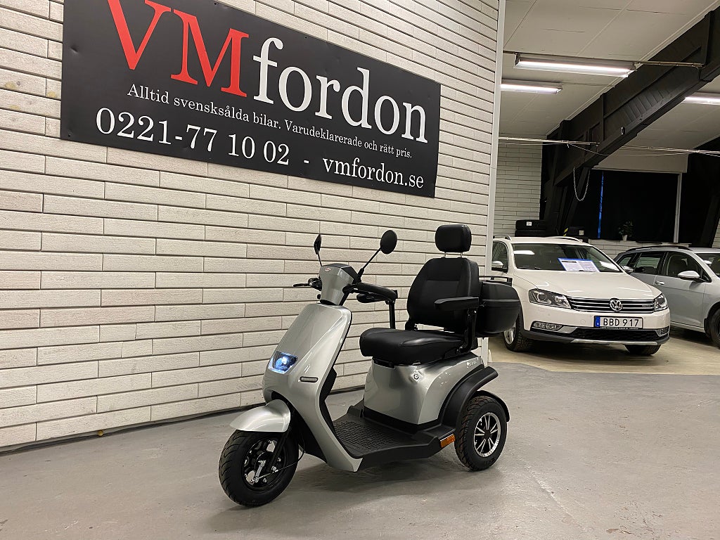 Övriga Promenadskoter HS-925  