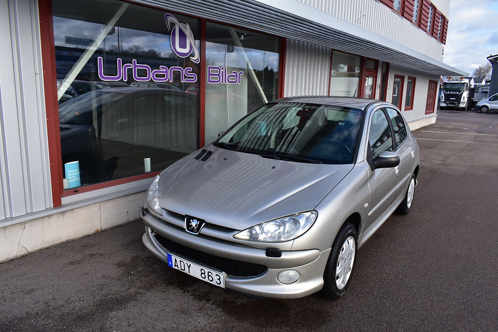 Peugeot 206 1.4 XS (75hk) 5dr / Ny Kamrem 1 Ägare 3,99%