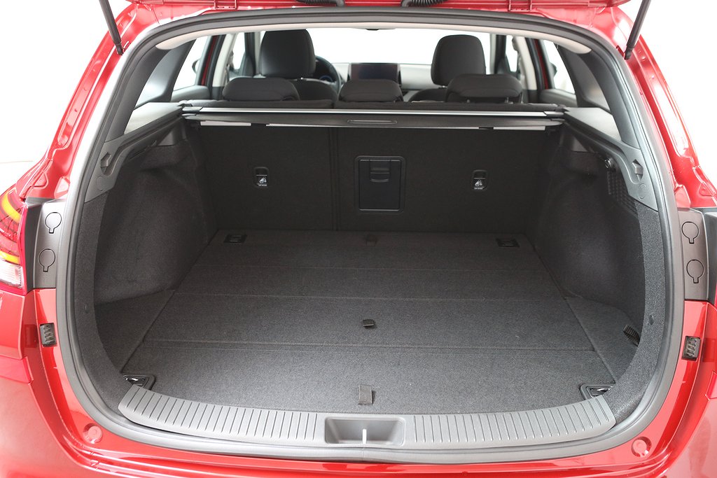 Hyundai i30 Kombi 1.0 T-GDi DCT MHEV Essential | Moms 2025