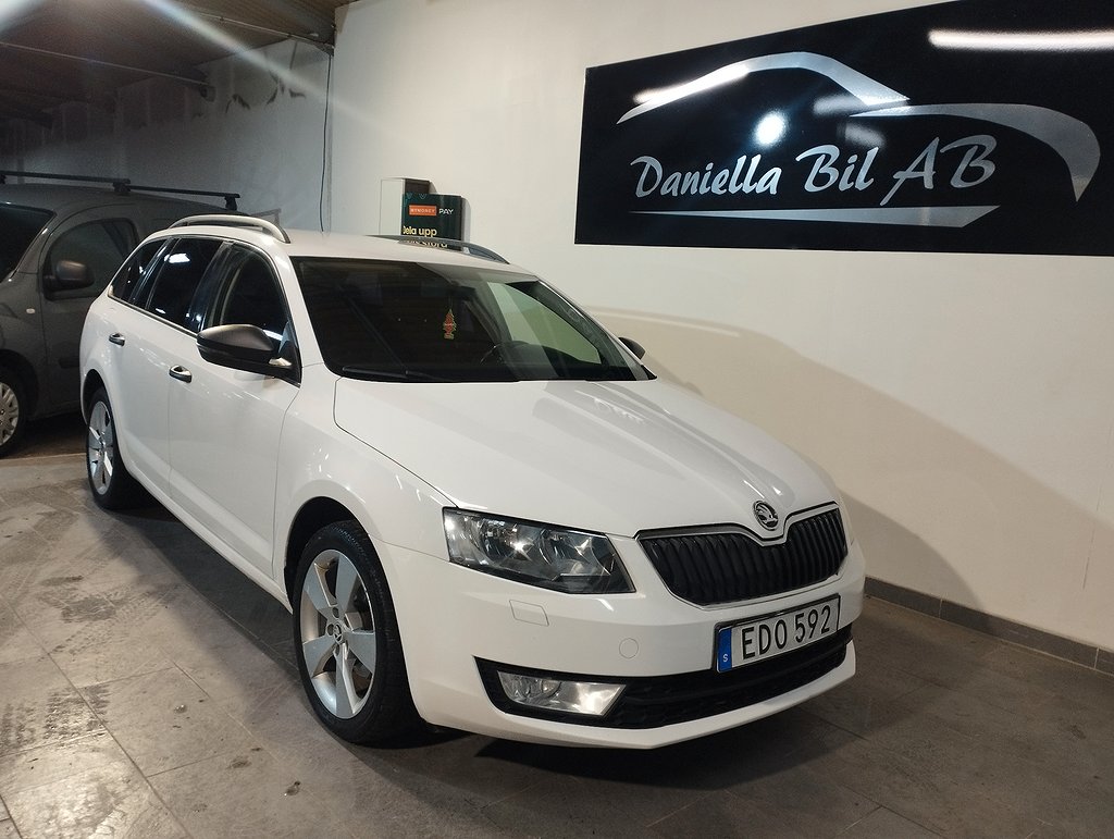 Skoda Octavia Kombi 1.6 TDI Euro 6 Nybesiktigad.Räntefritt  