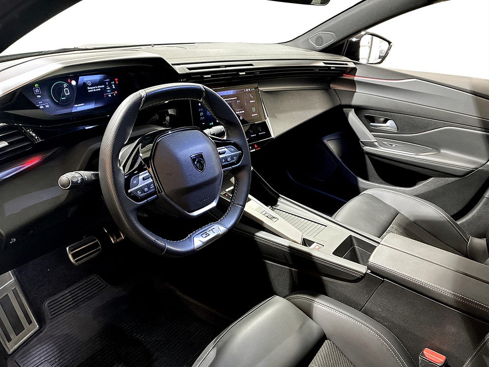 Bild på Peugeot 408 GT 1.2 PT 130hk Aut B-KAMERA CARPLAY