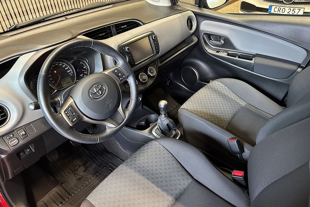 Toyota Yaris 5-dörrar 1.33 Dual VVT-i Active, Edition Feel