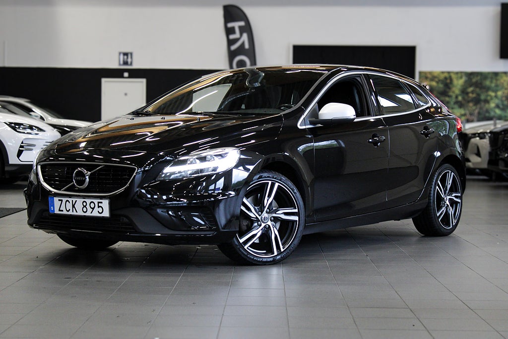Volvo V40 - bild 1