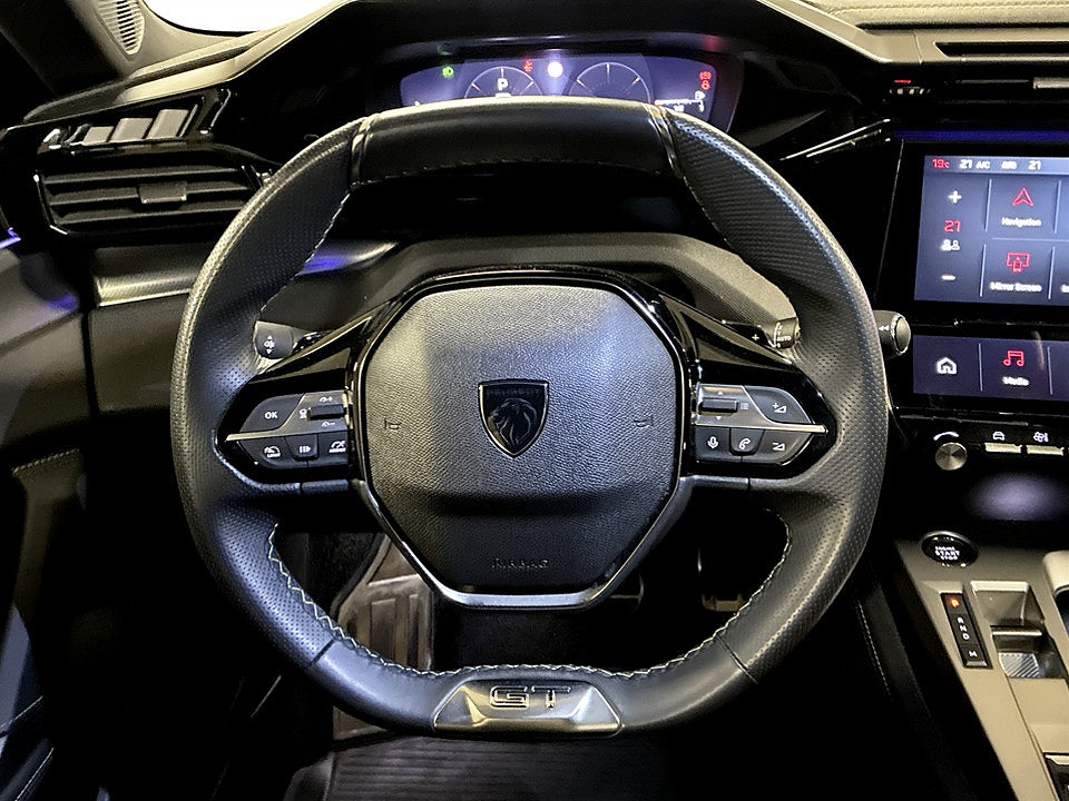 Bild på Peugeot 308 5D GT 1.2 PT 130hk Aut B-KAMERA CARPLAY