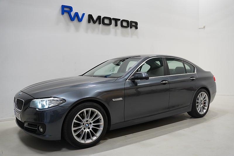 Sedan BMW 520d 1 av 22