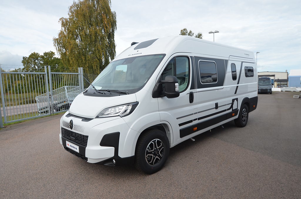 Adria TWIN 640 SGX - CITROEN BlueHDi 2,2 140HP (103kW) 35L