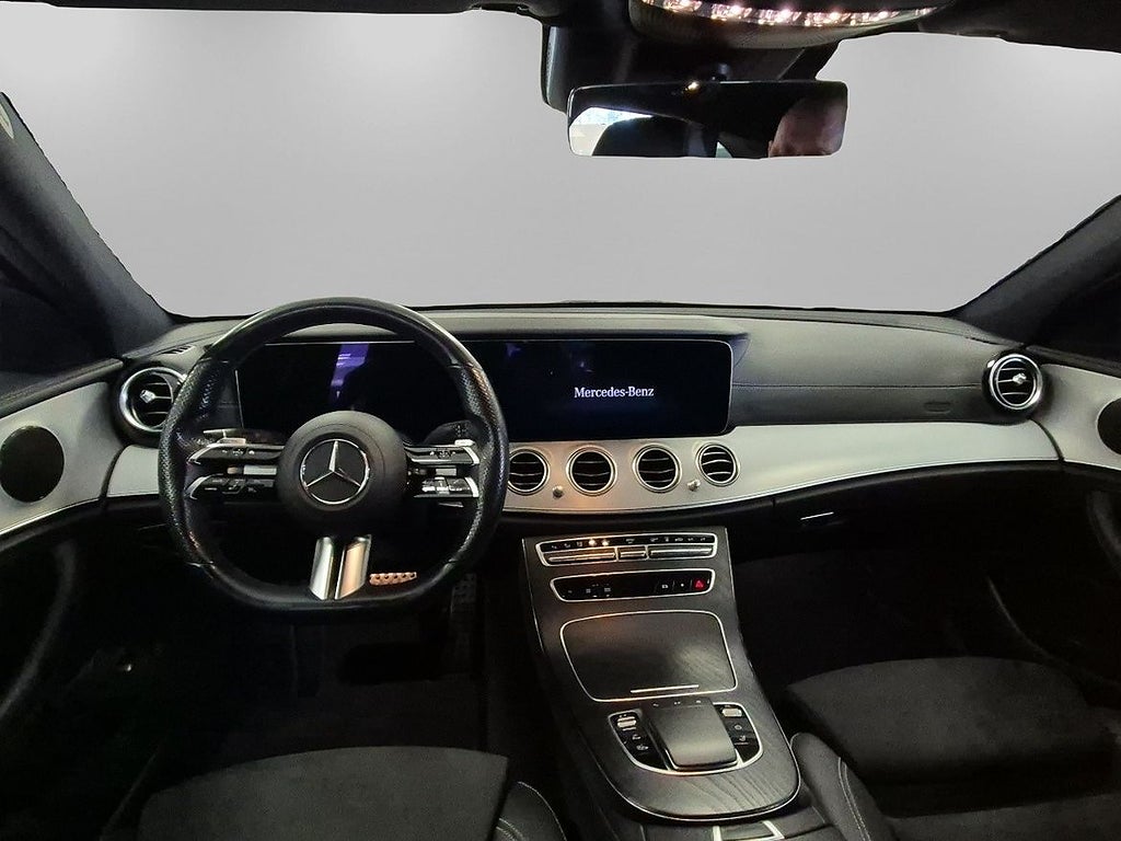 Mercedes-Benz E 300 T de 2022 - miniatyr 5