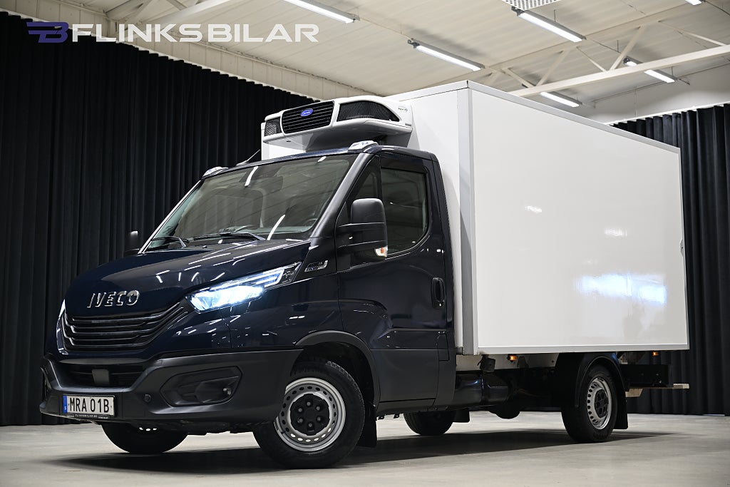 Iveco Daily 136HK Automat|Volymskåp|Kylbil|LED|Nattkyla|Moms|SeUtr!