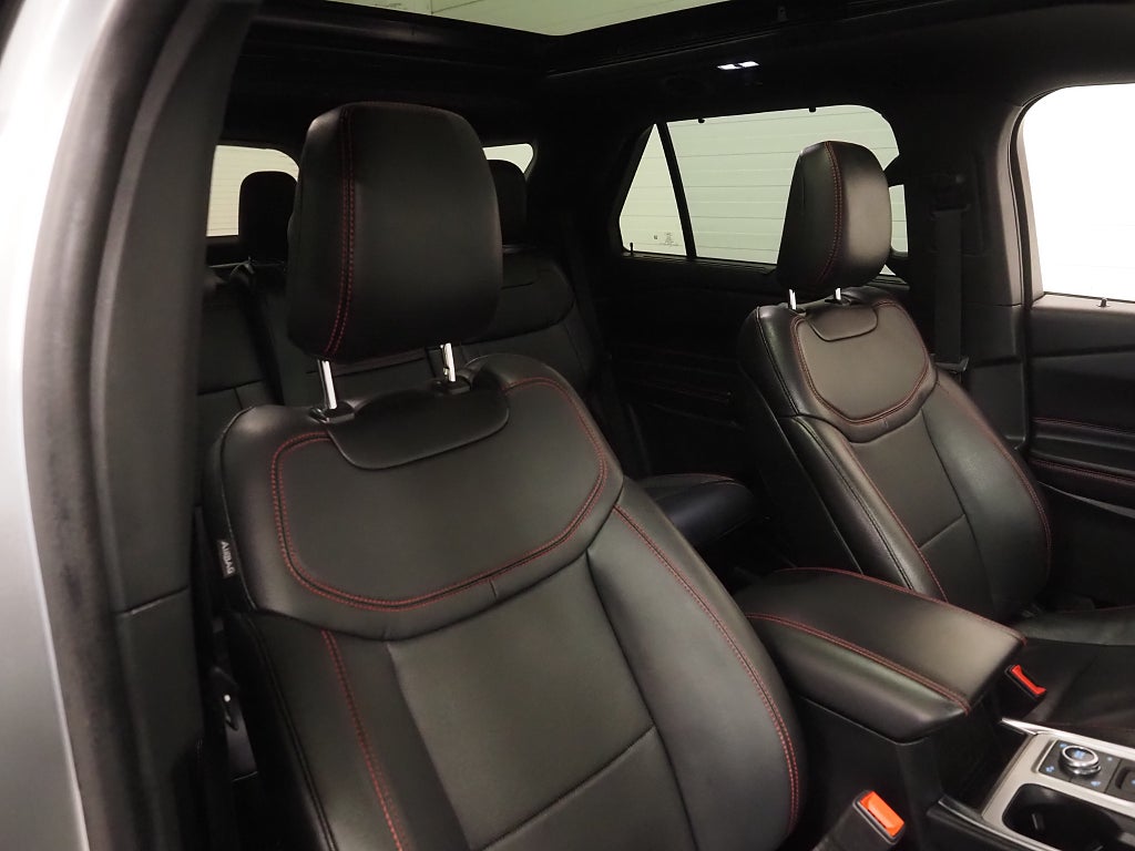 Ford Explorer Plug-In Hybrid ST-Line 360 B&O Drag Navi Skinn