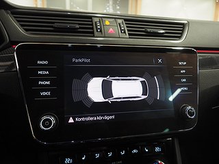 Kombi Skoda Superb 20 av 25