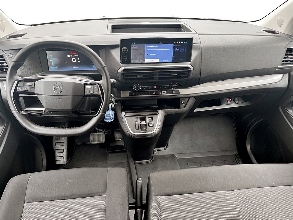 Bild på Citroën SpaceTourer PLUS 2.2 BHDi 180hk Aut 9-SITS - WEBASTO