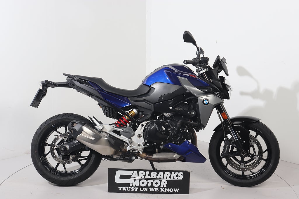 BMW F 900 R 