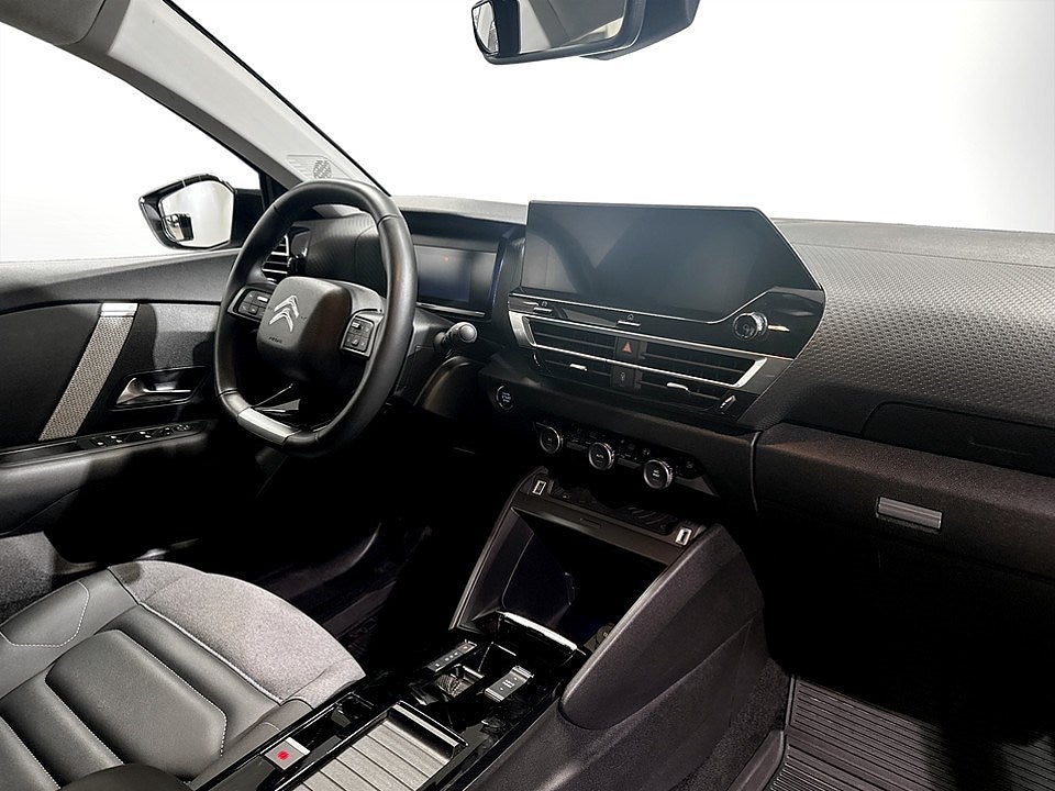 Bild på Citroën C4 Shine 1.2 PT 130hk Aut - B-KAMERA, RATTVÄRME