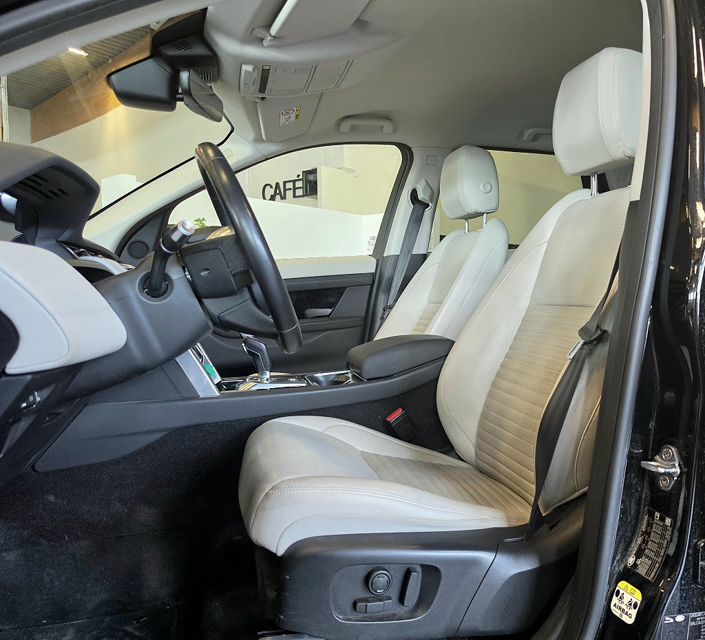 Land Rover Discovery Sport D180 MHEV AWD / Backkamera / 7-sits / Drag / Rat