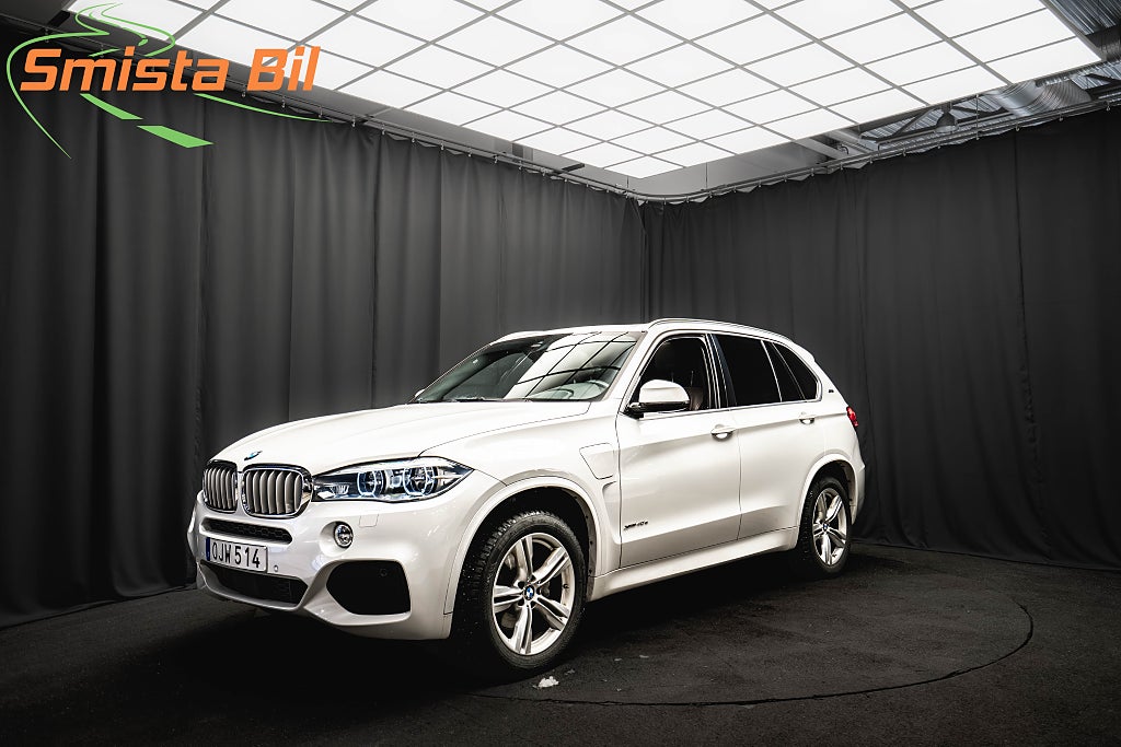 BMW X5 xDrive40e M Sport 1 ÄGARE PANO LÄDER H/K HUD DAP 313hk