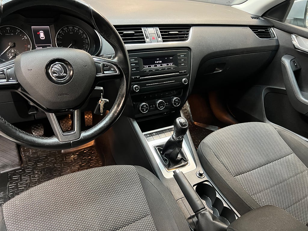 Škoda Octavia Combi 1.2 TSI Manual, 105hp, 2014