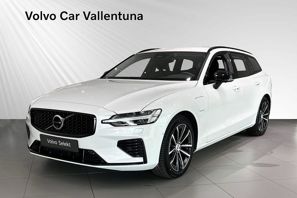Volvo V60 T6 Plus Dark Nordic Edition