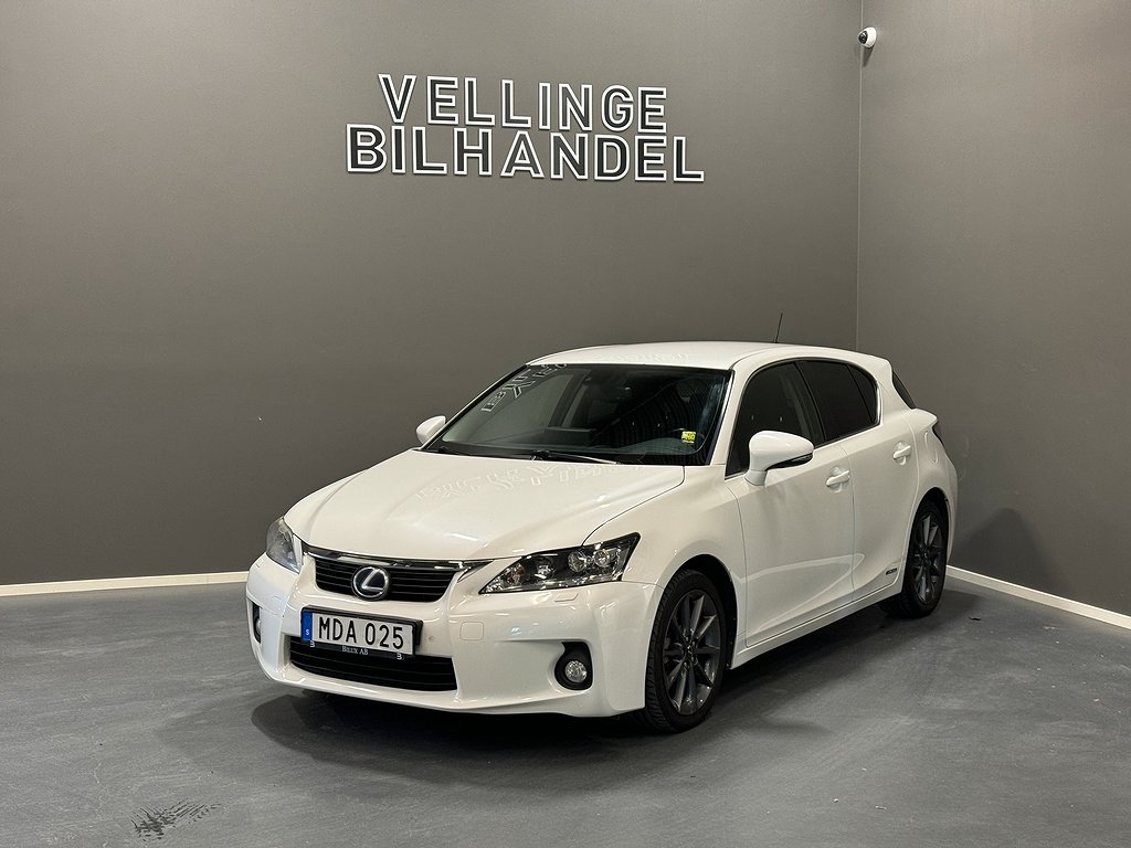 Lexus CT 200h 1.8 CVT F Sport RÄNTEKAMPANJ 3,95%