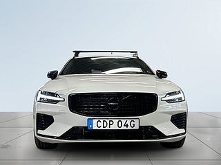 Volvo V60 Recharge T6 AWD Automat R-Design Drag/Värmare/S&V-Däck – bild 2