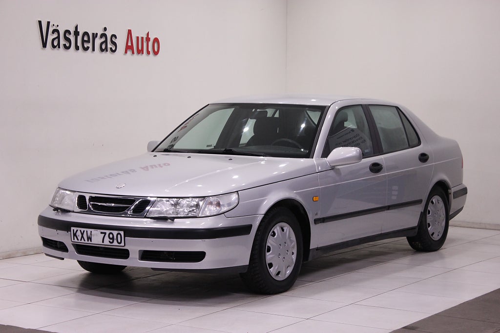 Saab 9-5 SportSedan 2.0 T SE En ägare Ny Besiktad 150hk 
