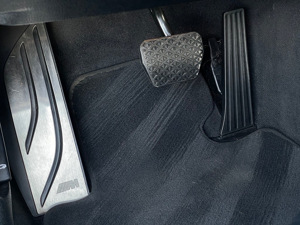 BMW 340 i | xDrive| M Sport | HUD | H&K | 2-ägare | Taklucka