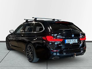 BMW 530e xDrive Touring PLUG-IN Drag Värmare Kamera S&V-däck