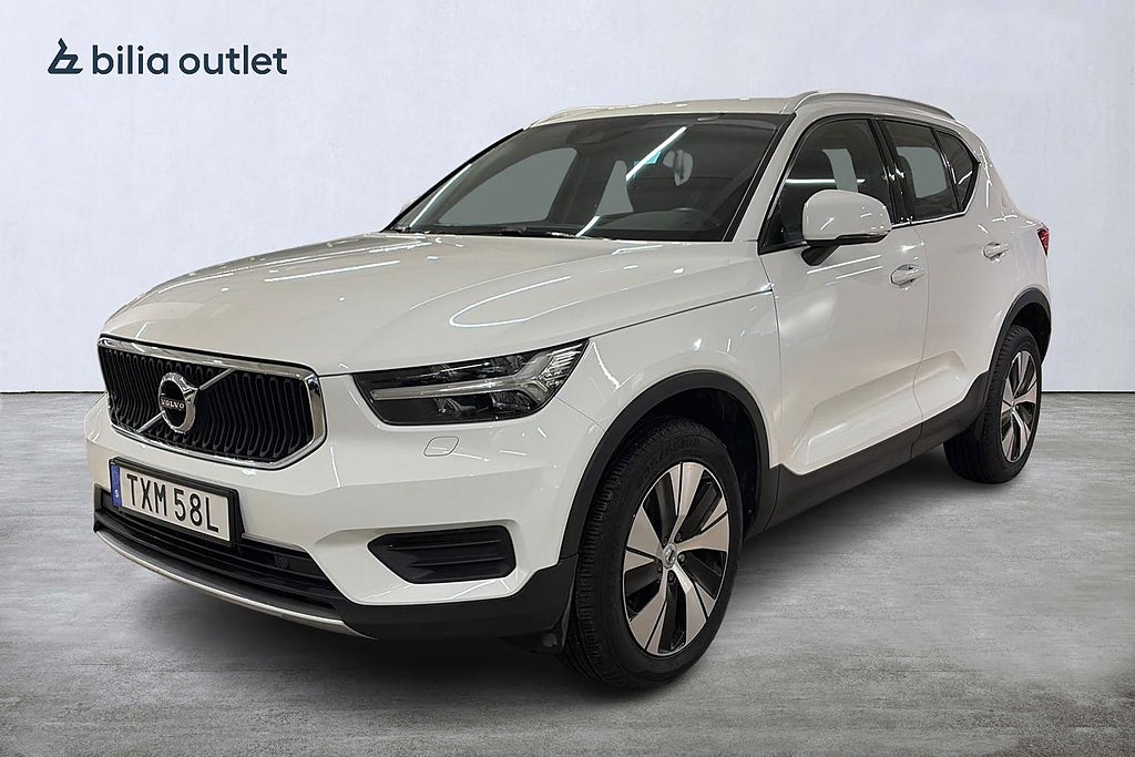 Volvo XC40 T2 Momentum /Värmare / Backkamera / CarPlay / Rattvärme