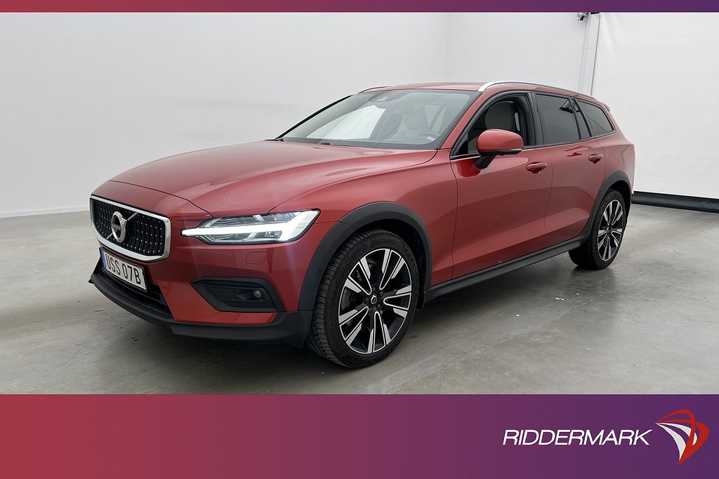 Volvo V60 Cross Country T5 AWD Advanced VOC P-Värm Pano Drag