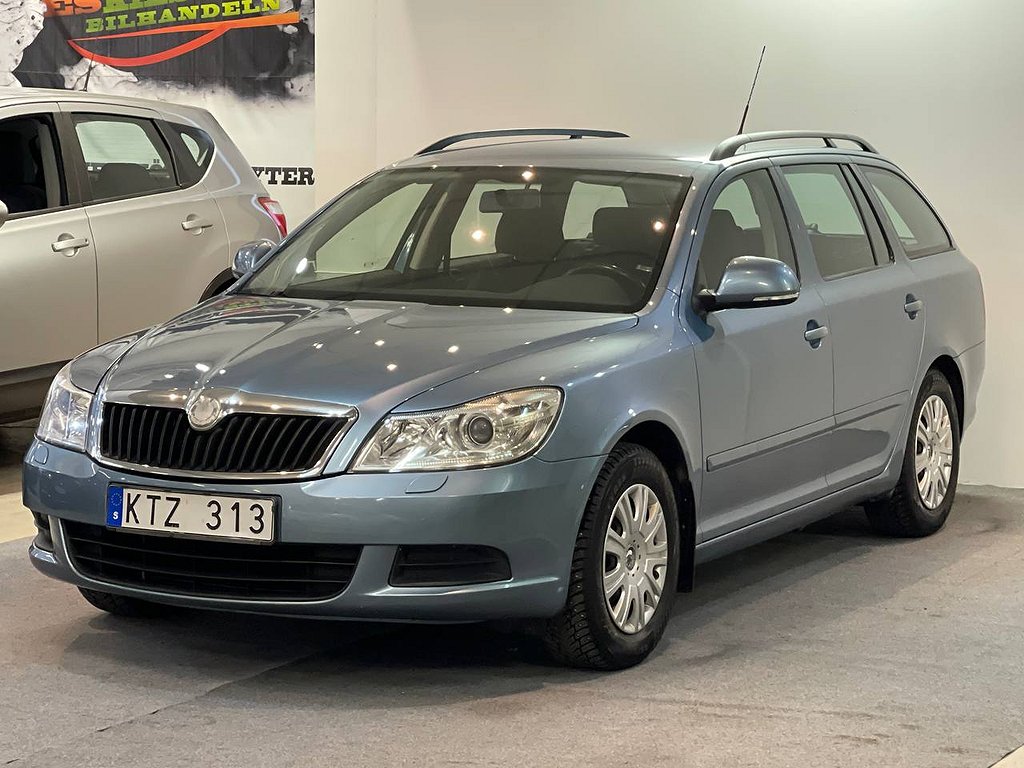 Skoda Octavia 1.4 TSI AMBIENTE AUTOMAT DRAG NY BESIKTAD NY SERVAD